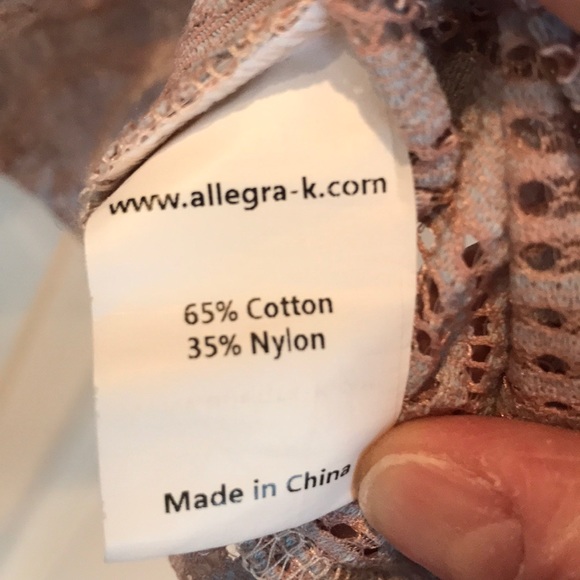 AGNES ORINDA open lace/paisley print top with tie - Picture 5 of 6